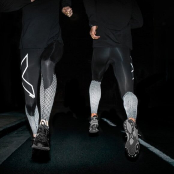 2Xu REFLECTIVE BNIB TIGHTS - Picture 1 of 6